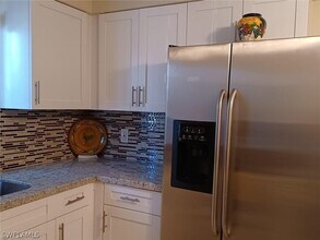 712 SE 47th St in Cape Coral, FL - Building Photo - Building Photo