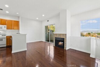 17 Aurora in Aliso Viejo, CA - Building Photo - Building Photo