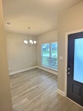 413 Sturnidae Cv in Ocean Springs, MS - Building Photo - Building Photo