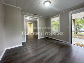 2913 W 2nd St, Unit 0715 in Jacksonville, FL - Foto de edificio - Building Photo