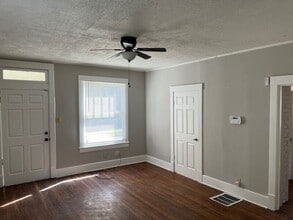 411 M St in Louisville, KY - Building Photo - Building Photo