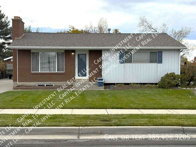 876 Hollyhock Ave in Sandy, UT - Building Photo - Building Photo
