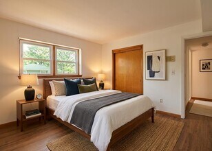 1018 Koelle Blvd in Secaucus, NJ - Building Photo - Building Photo