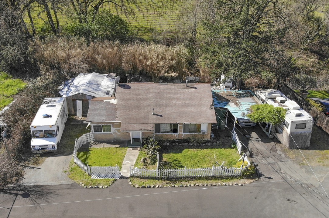 507 Washington St in Calistoga, CA - Building Photo