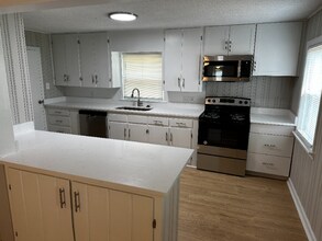 6328 Robinhood Rd in Lewisville, NC - Building Photo - Building Photo