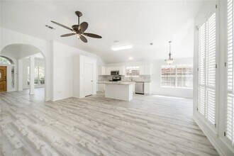 4824 Holly Berry Dr in Plano, TX - Building Photo - Building Photo