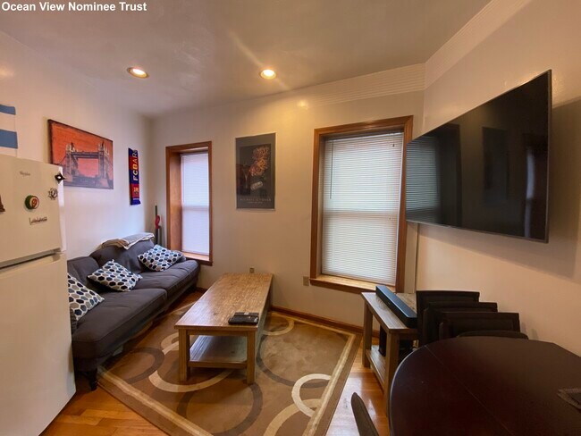 374 North St in Boston, MA - Building Photo - Building Photo