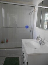 63 Fairbanks St, Unit 2 in Boston, MA - Building Photo - Building Photo