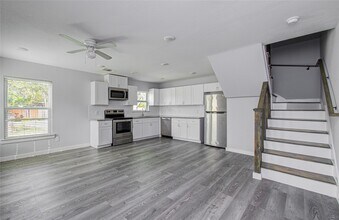 4616 Shreveport Blvd in Houston, TX - Building Photo - Building Photo