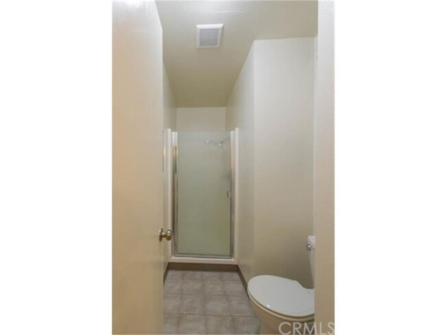 property at 1412 N Cherry St