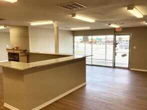 1010 1st St in Humble, TX - Building Photo - Building Photo