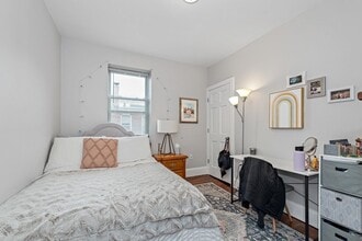 16 Sewall St, Unit 2 in Boston, MA - Building Photo - Building Photo