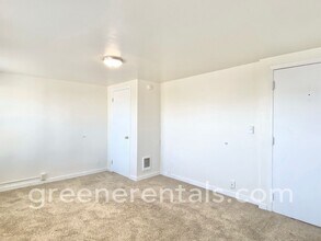 720 Adams St SE-Unit -Unit 10 in Olympia, WA - Building Photo - Building Photo