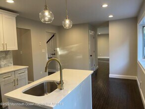 5 Stockport Way in Howell, NJ - Building Photo - Building Photo