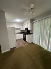 2025 Harvest Ln in Charlotte, NC - Building Photo - Building Photo