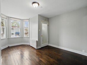 121 Kearney Ave in Jersey City, NJ - Building Photo - Building Photo