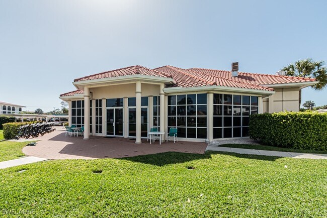 property at 1 High Point Cir W