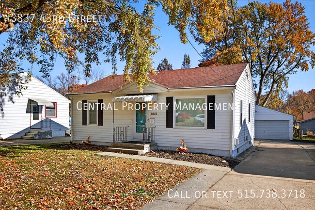 3837 43rd St in Des Moines, IA - Building Photo - Building Photo