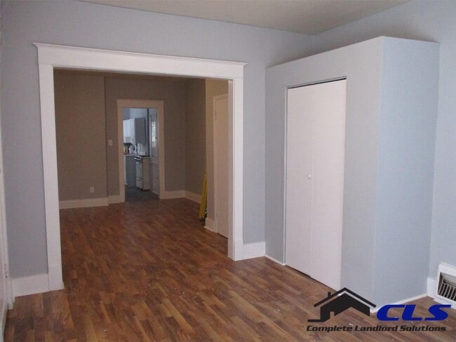 property at 1233 S 10th St