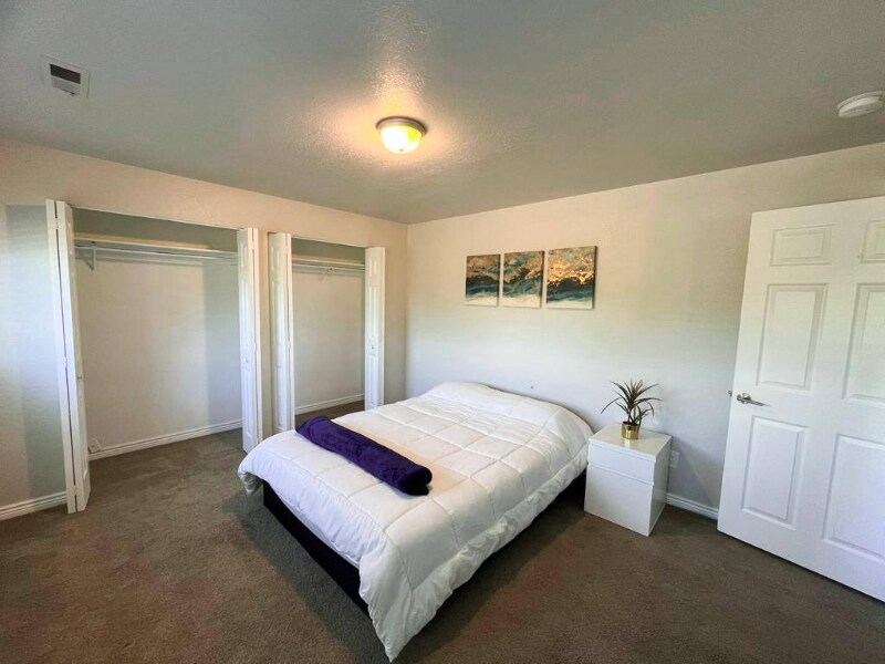 546 E Delno Dr in Millcreek, UT - Building Photo