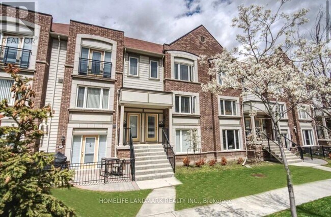 87 Burton Howard Dr in Aurora, ON - Building Photo - Building Photo
