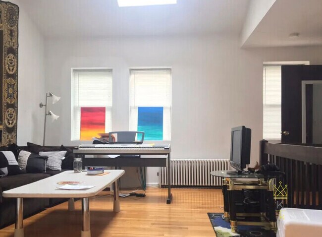 10 Shepard St in Boston, MA - Building Photo - Building Photo