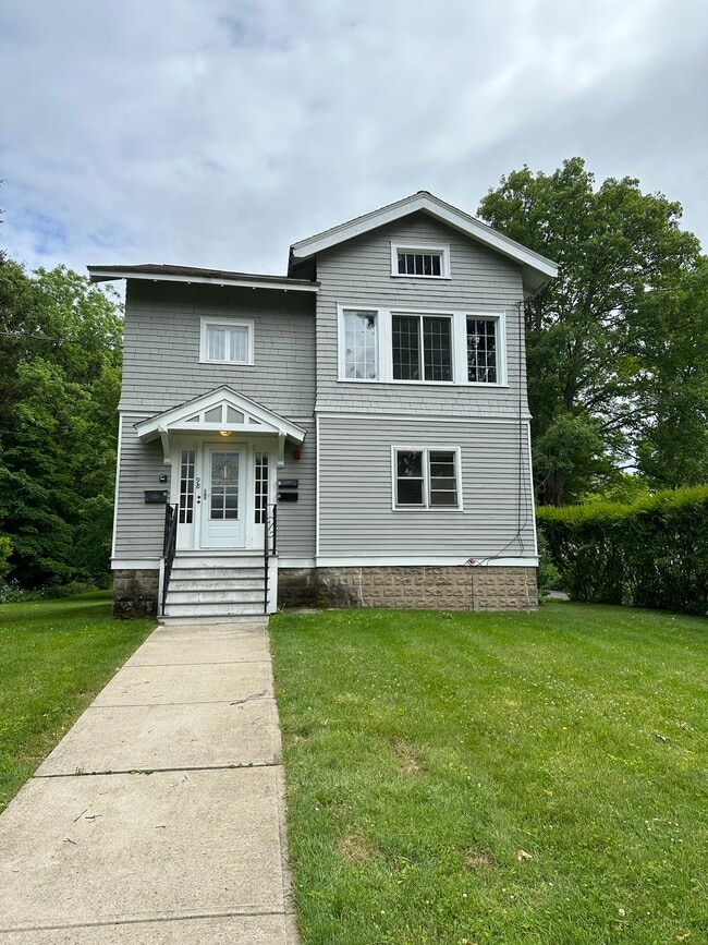98 Fearing St, Unit #3