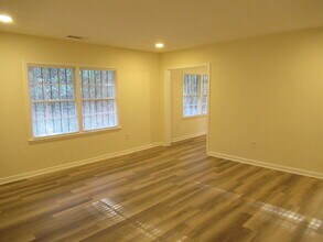 2032 Rector Dr SW in Atlanta, GA - Building Photo - Building Photo