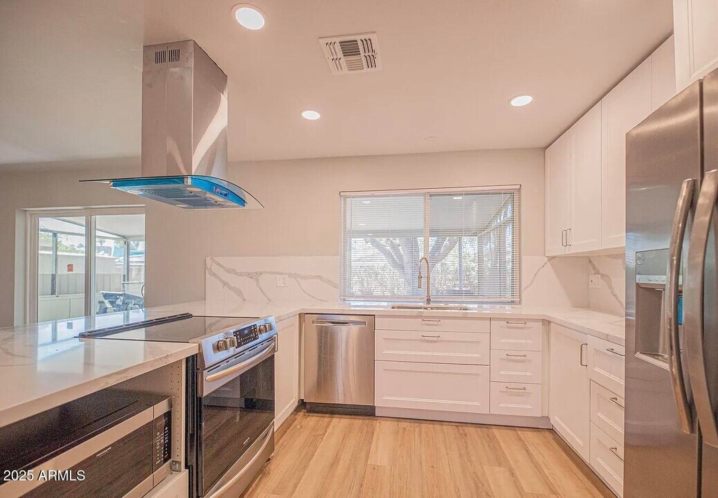 1646 E Hermosa Dr in Tempe, AZ - Building Photo