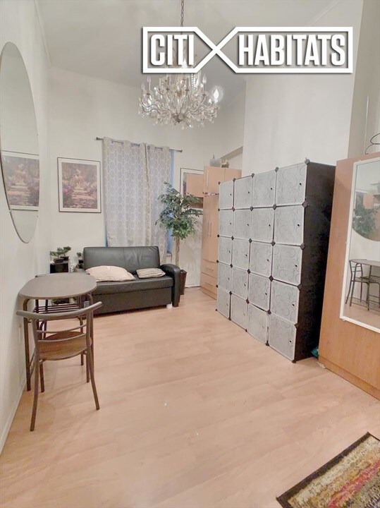 154 E 28th St-Unit -2R in New York, NY - Building Photo