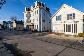 70 Chestnut St in Nashua, NH - Building Photo - Building Photo