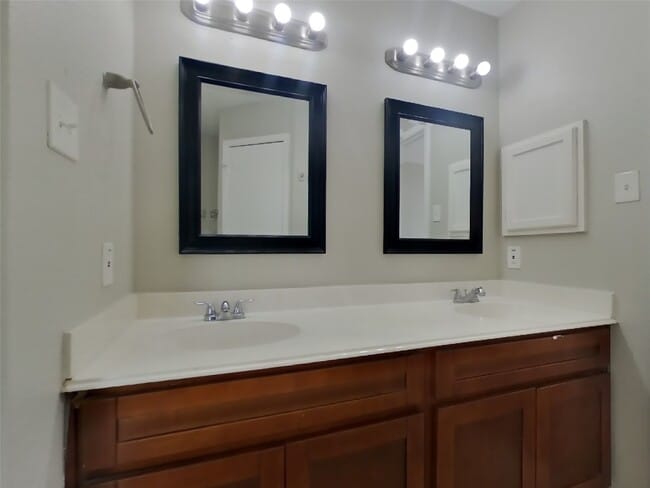 property at 11451 Stoughton Dr