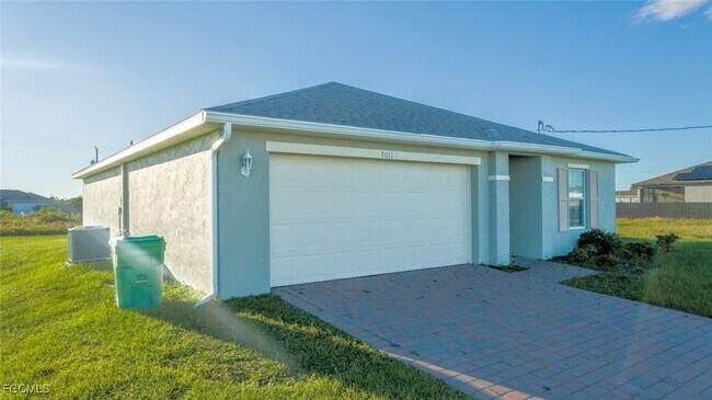 7011 Waldo Cir in La Belle, FL - Building Photo - Building Photo