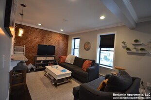 60 Florida St, Unit 2 in Boston, MA - Building Photo