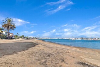 2944 Lawrence St in San Diego, CA - Building Photo - Building Photo