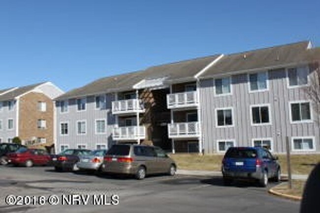 property at 1204 University Terrace