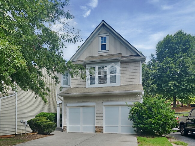 property at 311 Barberry Pl