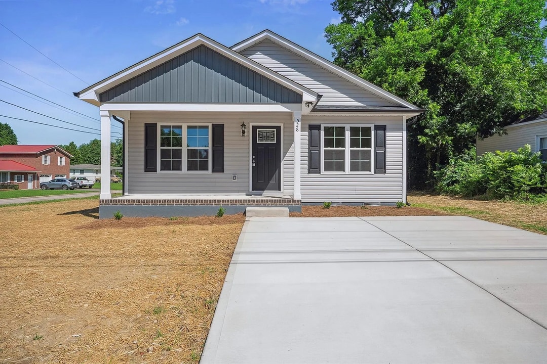 528 S Caldwell St in Salisbury, NC - Building Photo