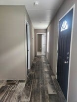150 Tonkawa Trl in Lockhart, TX - Building Photo