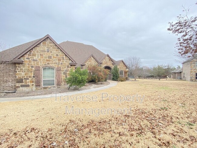 129 Acorn Ln in Aledo, TX - Building Photo - Building Photo