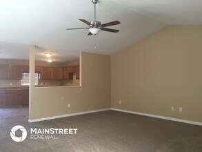 2226 Leaf Dr in Indianapolis, IN - Building Photo - Building Photo
