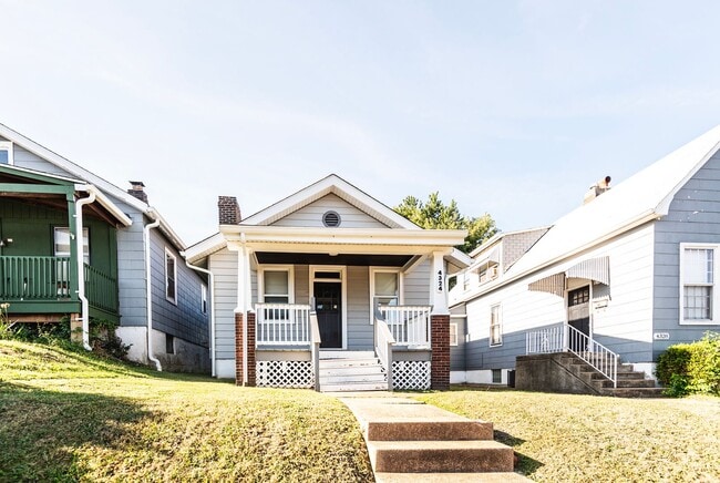 4324 Tholozan Ave in St. Louis, MO - Building Photo - Building Photo