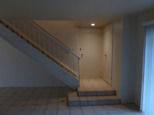 606 Rolling Green Dr in Las Vegas, NV - Building Photo - Building Photo