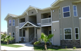 Bakersfield Family Apartments in Bakersfield, CA - Foto de edificio - Building Photo