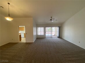9612 Buckhorn Dr in Las Vegas, NV - Building Photo - Building Photo