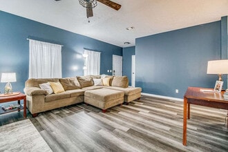 5315 Cambria Dr in Pensacola, FL - Building Photo - Building Photo