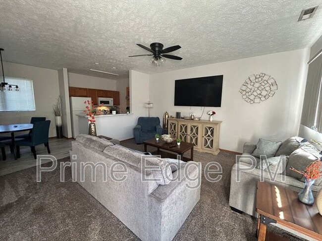 property at 6241 Holdrege St