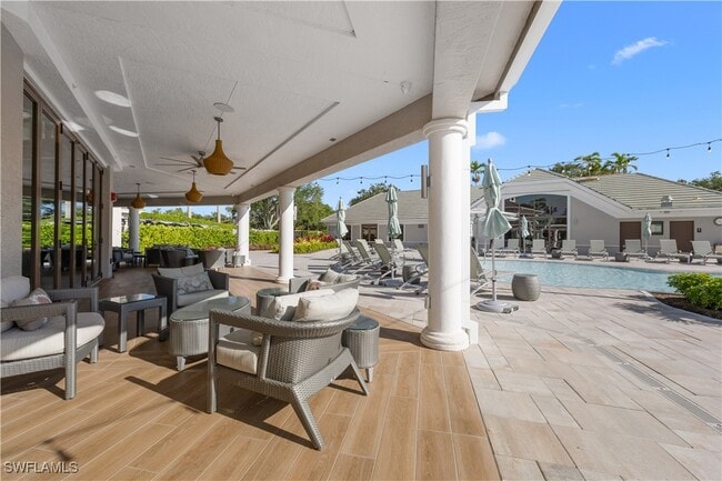 1635 Winding Oaks Way