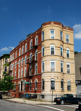 15 Kosciuszko St in Brooklyn, NY - Building Photo - Building Photo