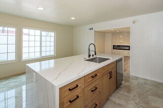 16741 Leafwood Cir in Huntington Beach, CA - Building Photo - Building Photo